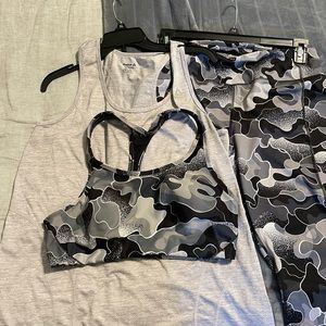 Avía capris/Reebok racer back outfit/ and sports bra. All three pieces included.